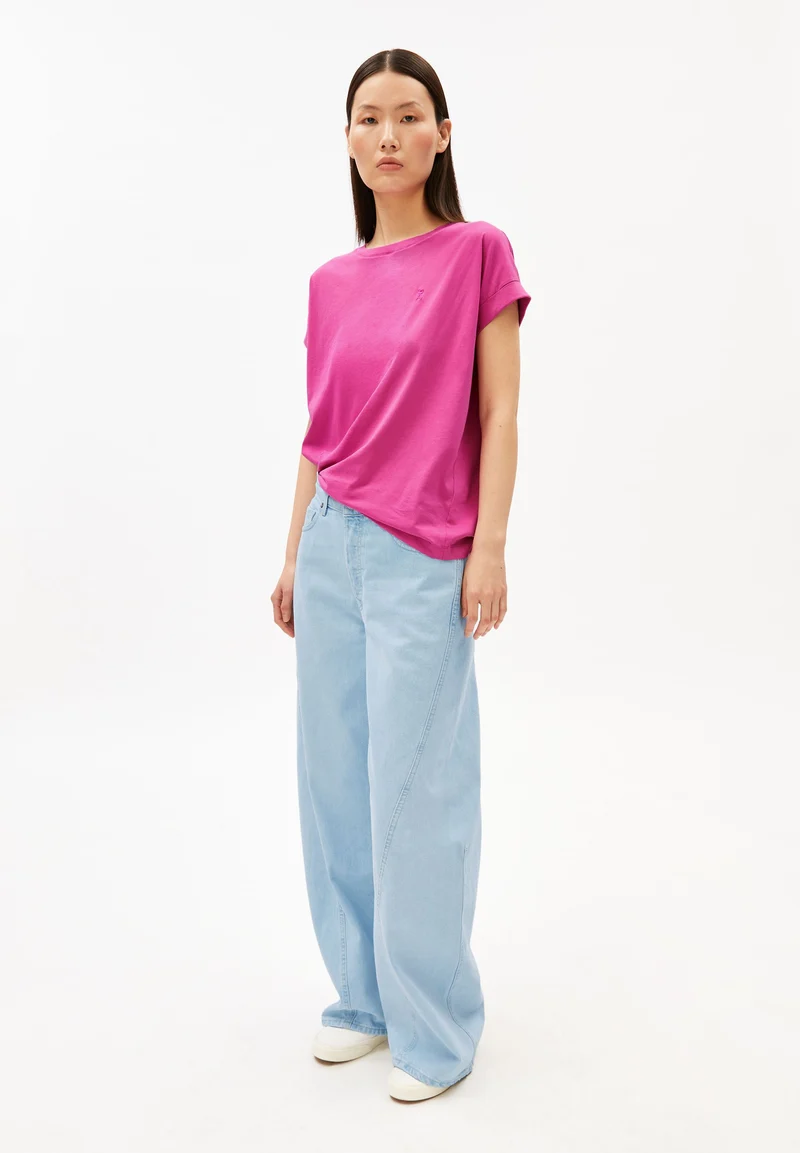 IDAARA T-SHIRT