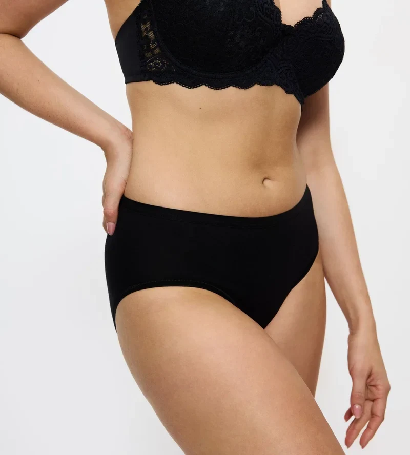 Triumph - Sense Of Cotton Midi-Slip Schwarz