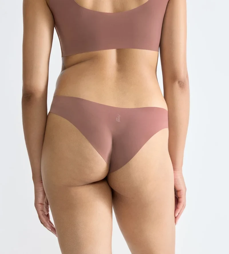 Sloggi - Zero Feel Tiny Tanga Cacao