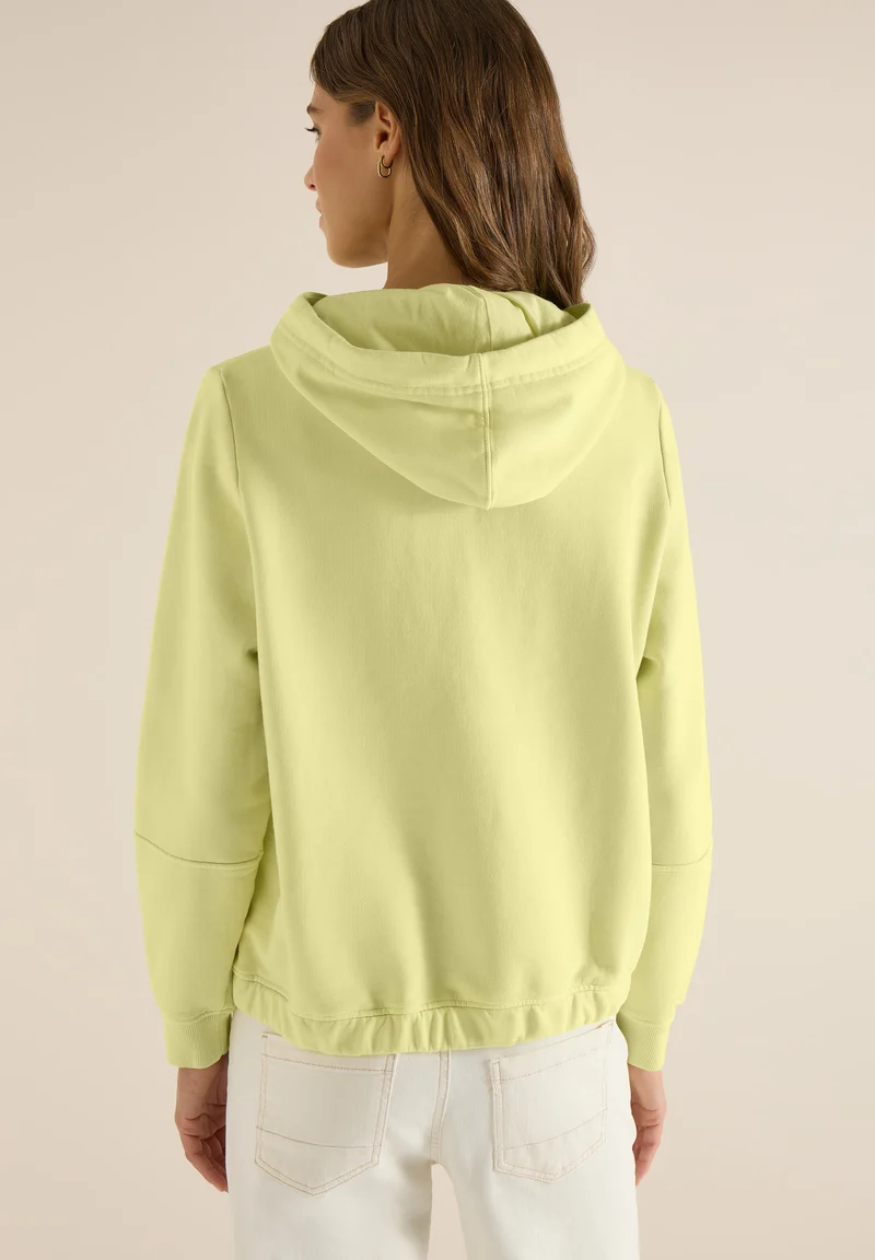 Hoodie mit Stickerei