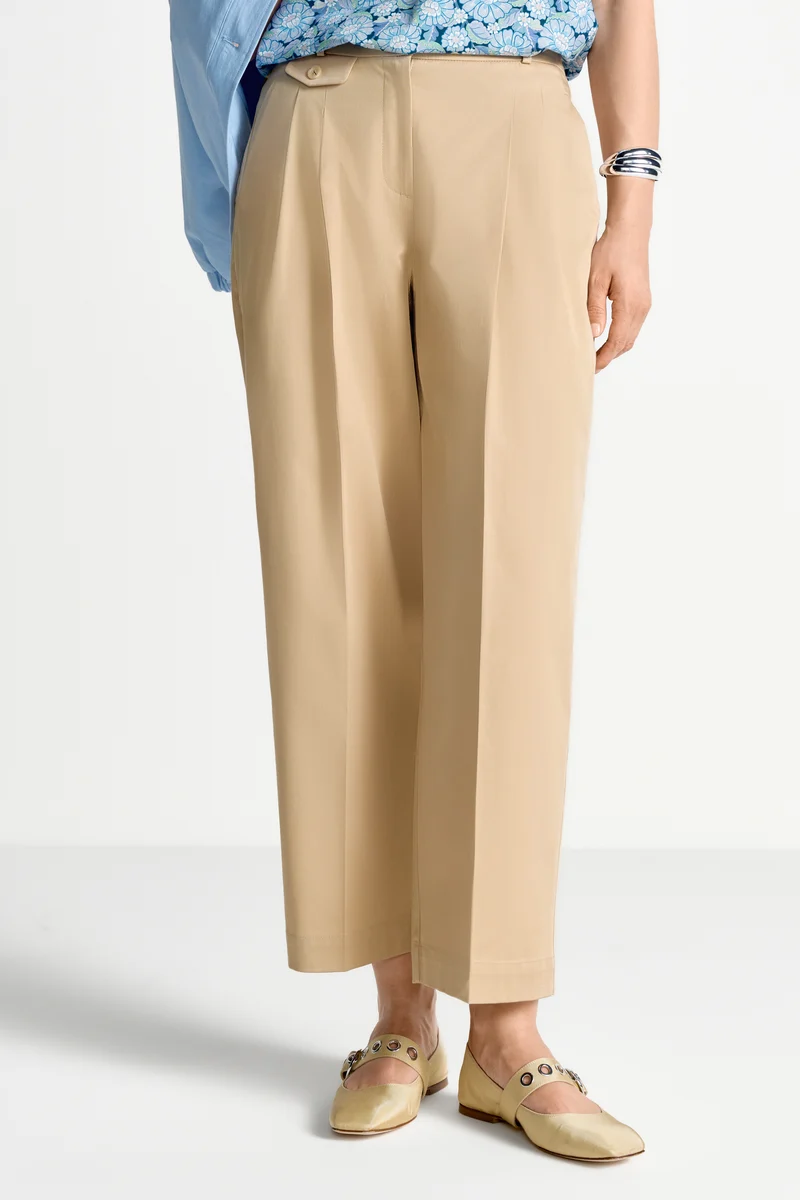 Cotton barrel pants with pleats