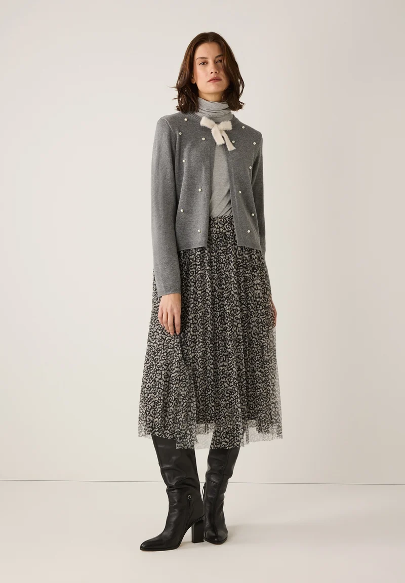 dekorative Strickjacke