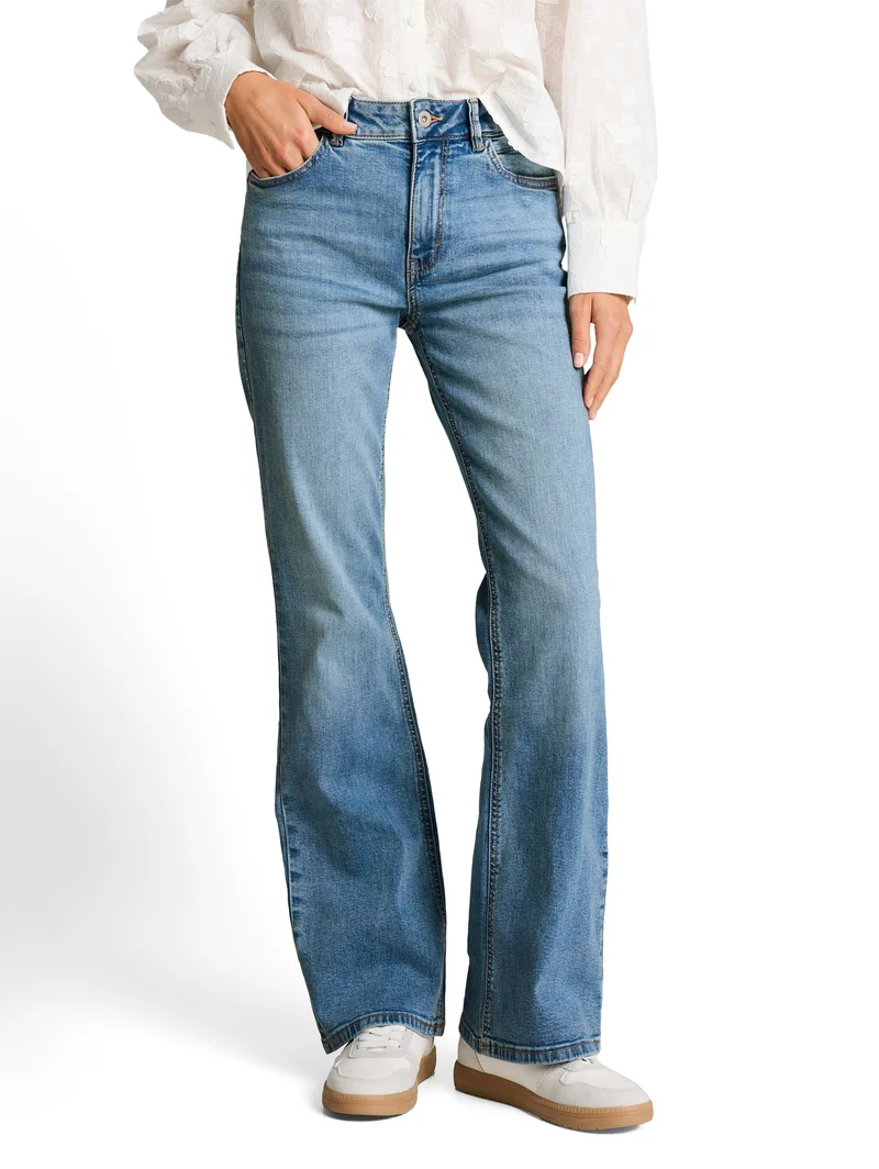 TTSTELLA BOOTCUT Jeans mit Stretch