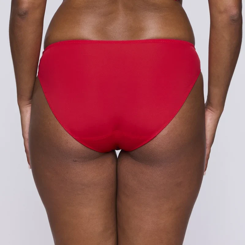 Primadonna Twist - East End Rio Slips True Red