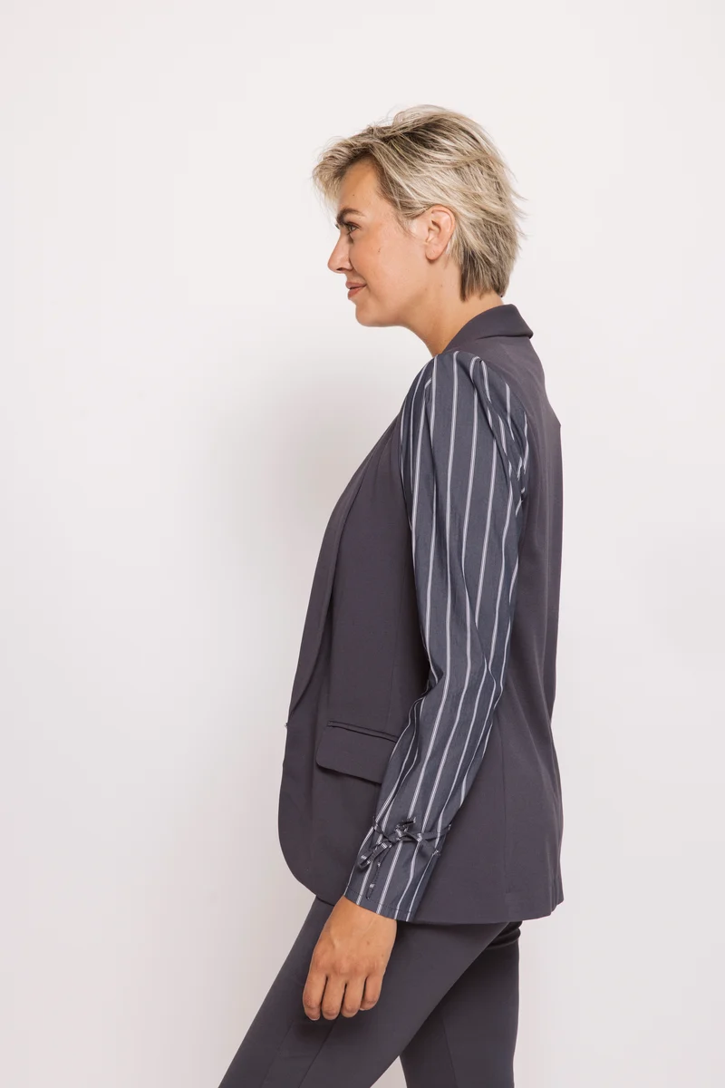 Zhrill Blazer F124 blue