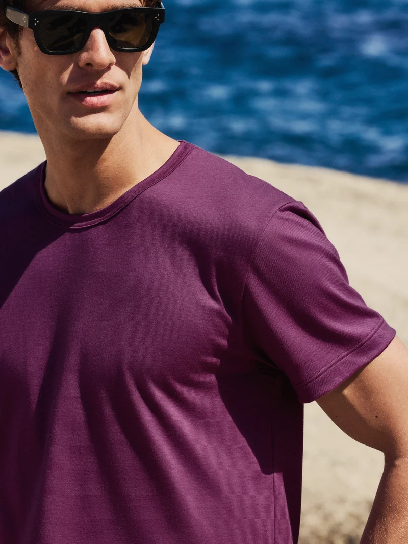HERREN T-Shirt, mulberry red