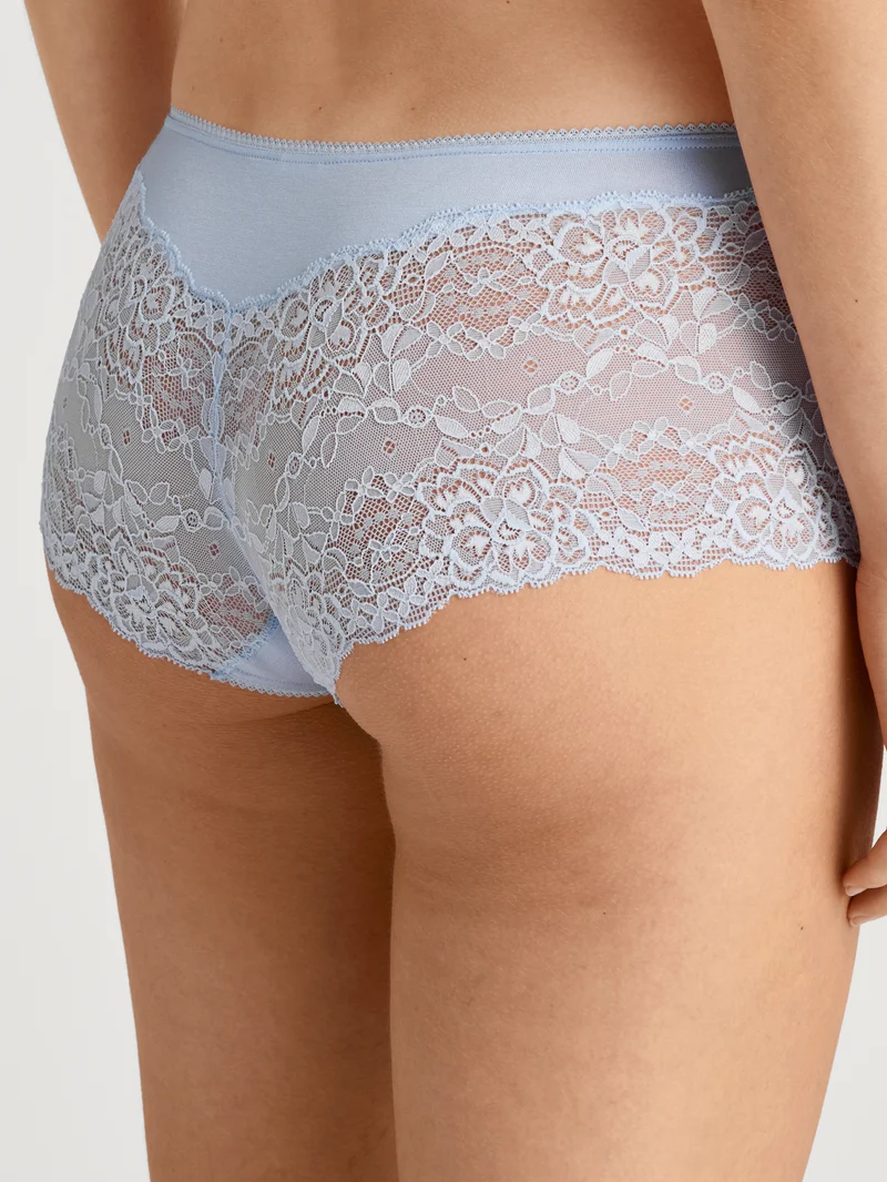 Panty, regular cut