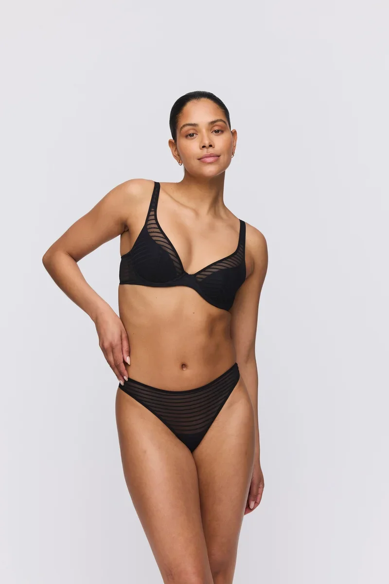 Marie Jo - Basyl Halbwattierter Plunge-BH Schwarz