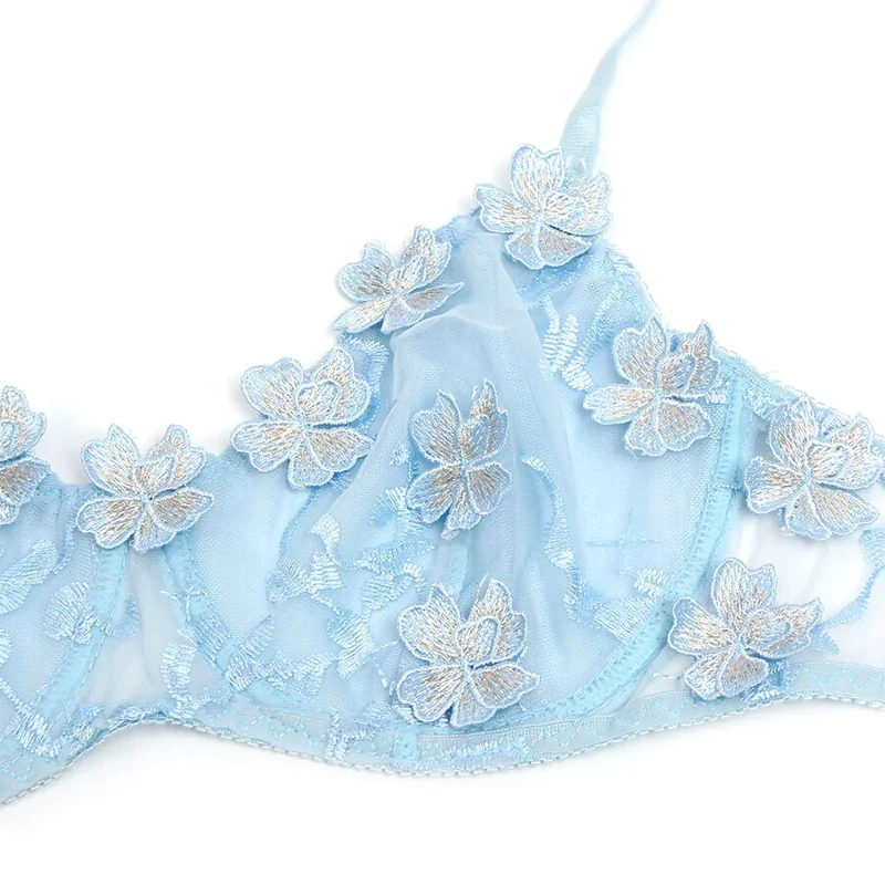 Himmelblaues Blütentraum-Dessous-Set