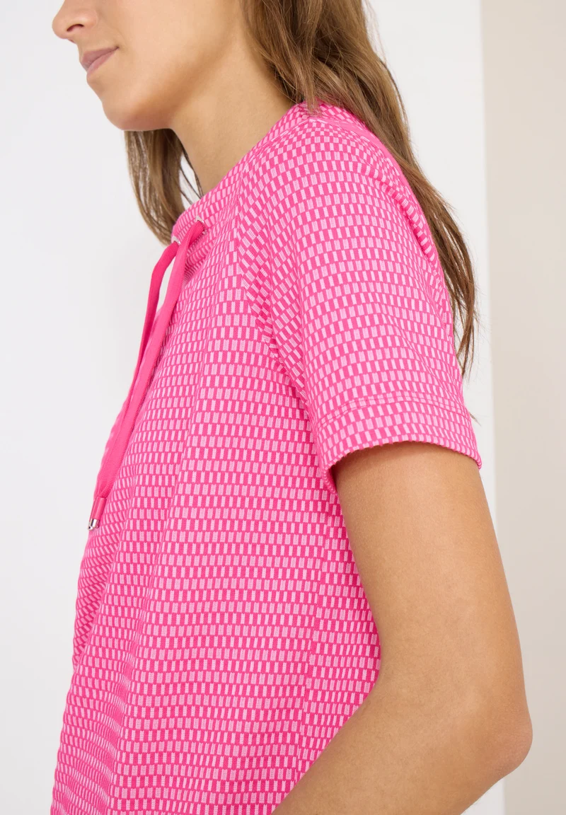 Shirt mit Funnel Neck im Two-Tone-Look