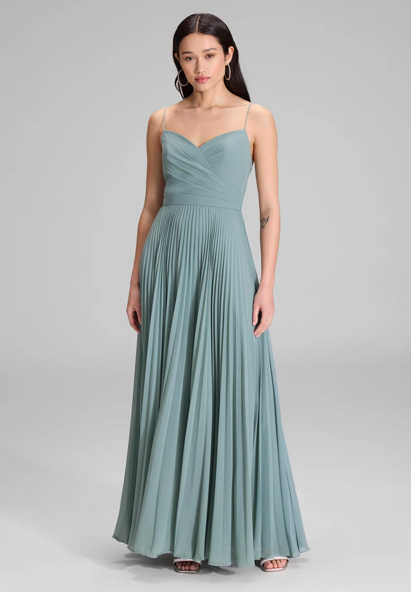 Chiffonkleid mit Plisseerock