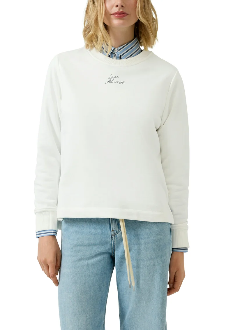Sweatshirt