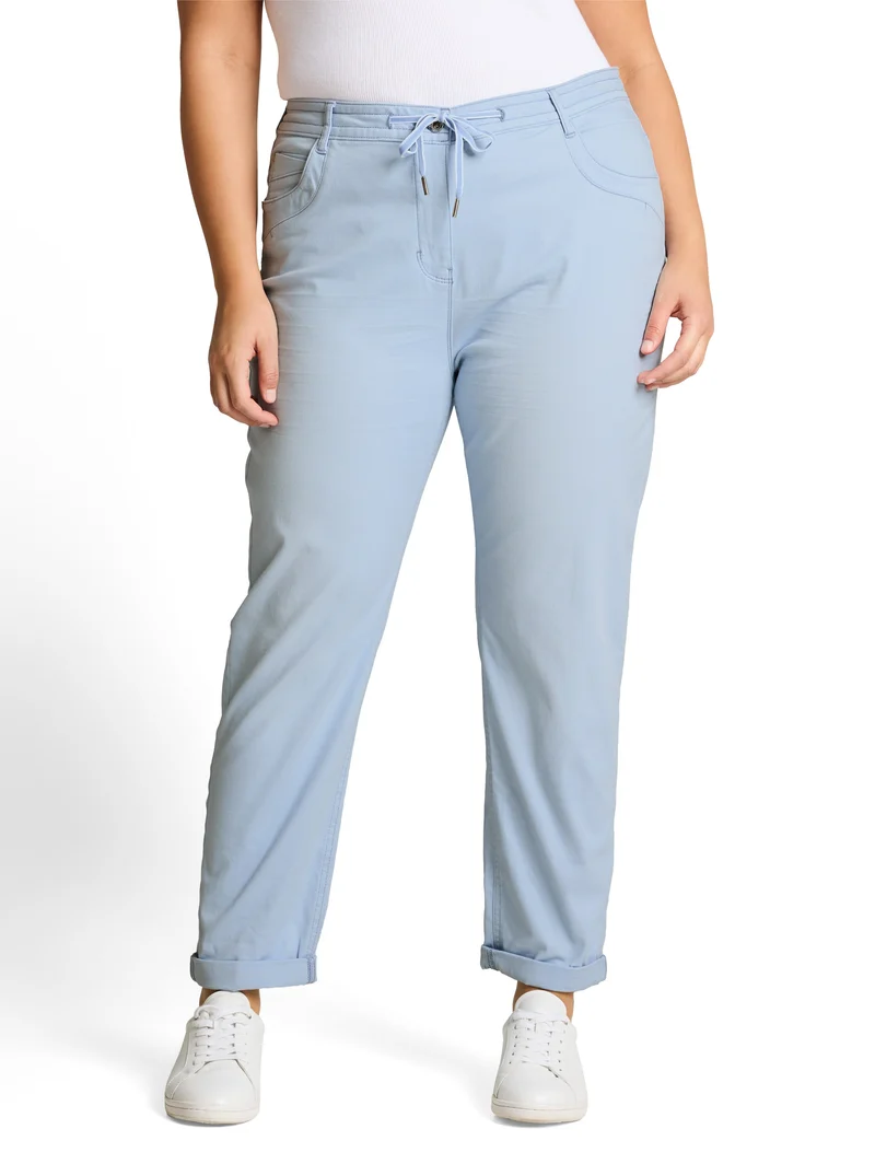 Plus Size - Cropped Slim Hose