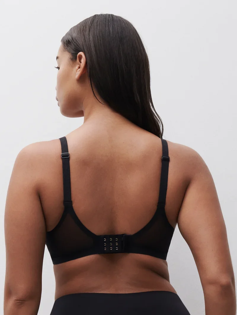 Chantelle - Spacer-BH aus reiner Spitze in Schwarz