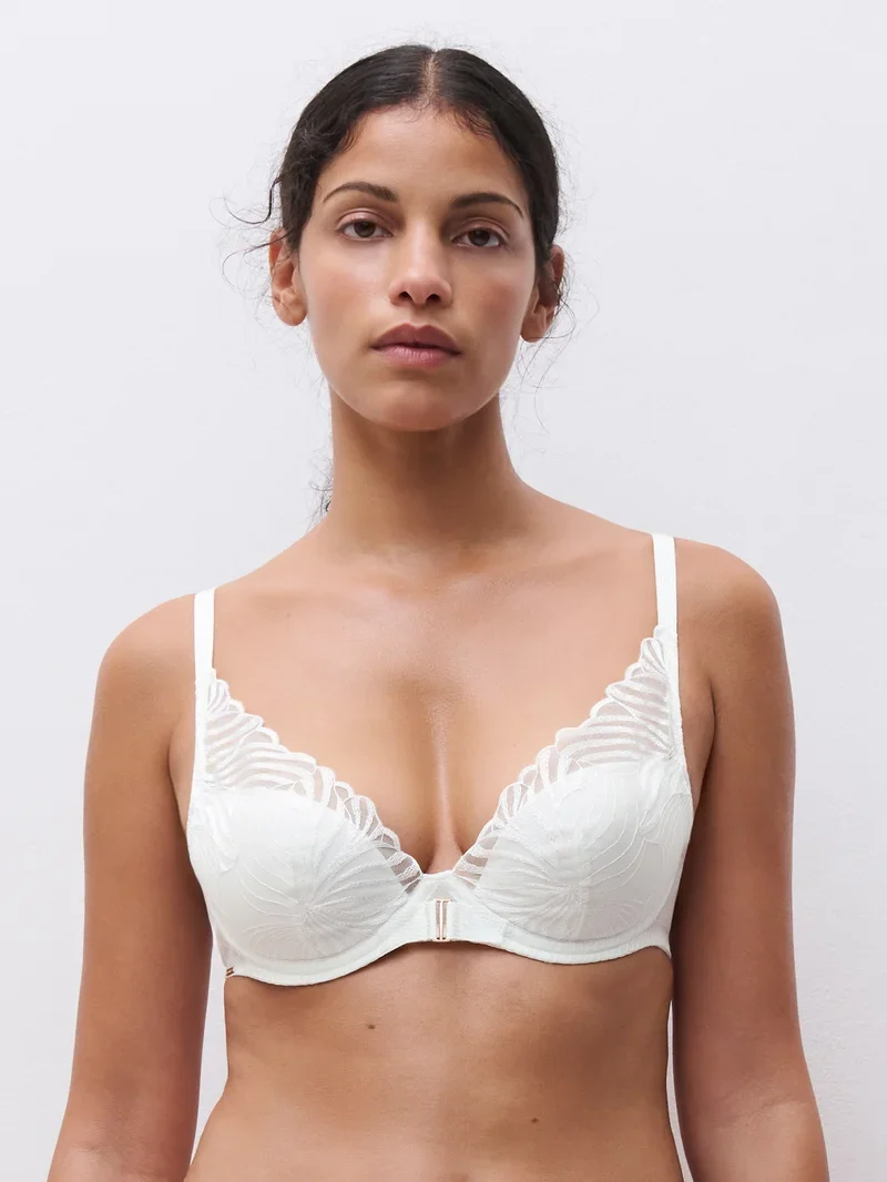 Chantelle – Legend Plunge T-Shirt-BH Milch