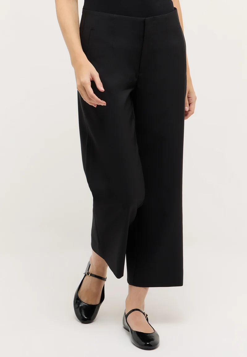 LINN CHIC