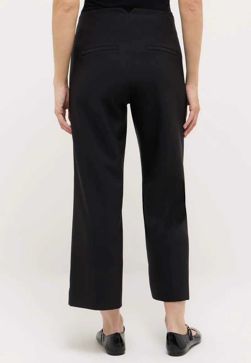 LINN CHIC