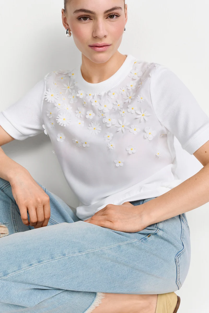 Knit Mat Mix T-Shirt with Flower Application