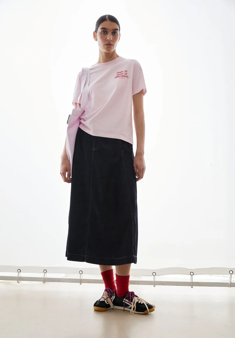 LUALAA EMBRO T-SHIRT