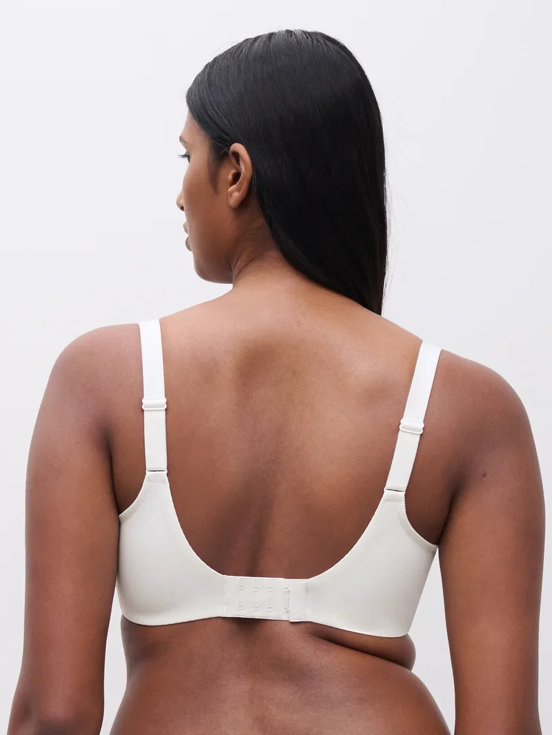 Chantelle – Floral Touch – Stark bedeckender Bügel-BH in Milch