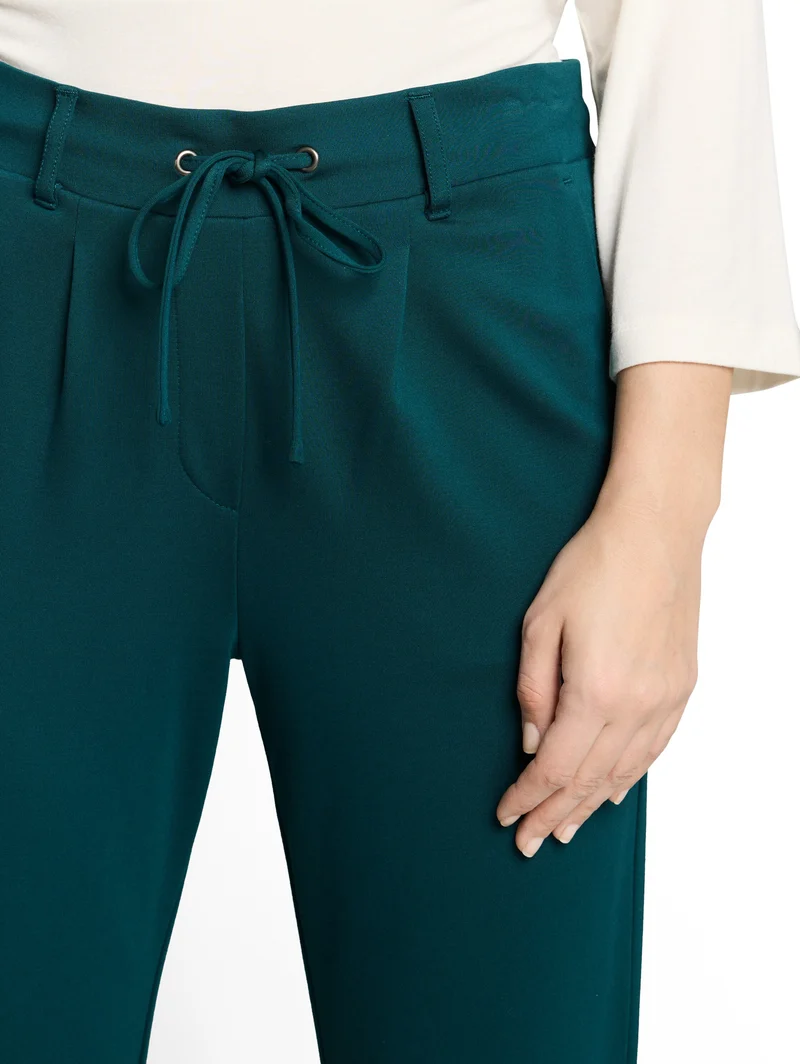 Loose Fit Stoffhose