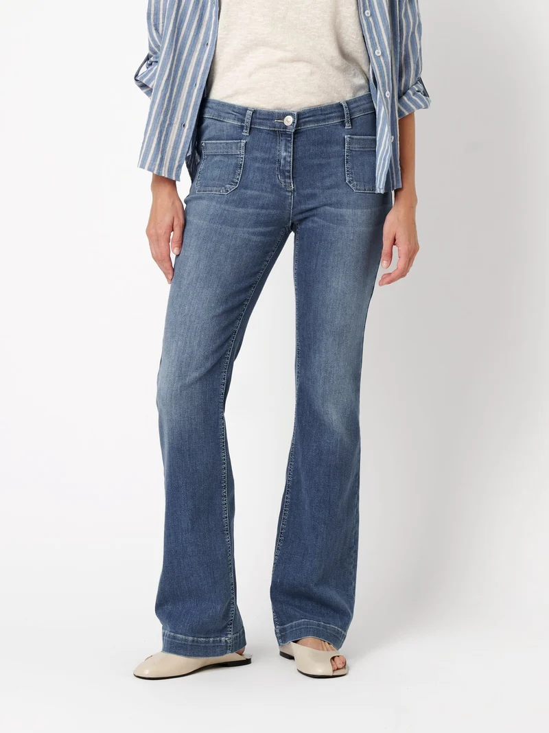 Perfect Shape Bootcut