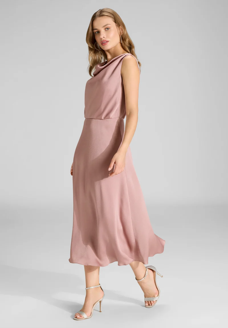 Cocktailkleid aus gehämmertem Satin mit Wasserfall Ausschnitt