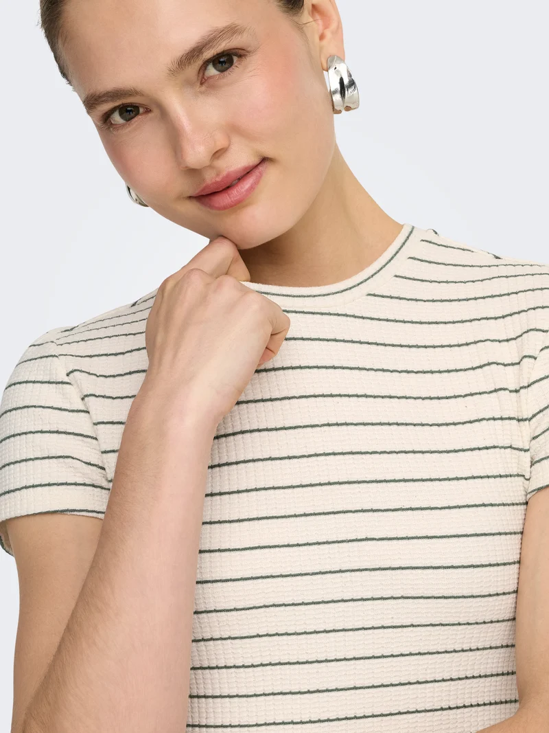 ONLANITS S/S O-NECK CROPPED TOP JRS