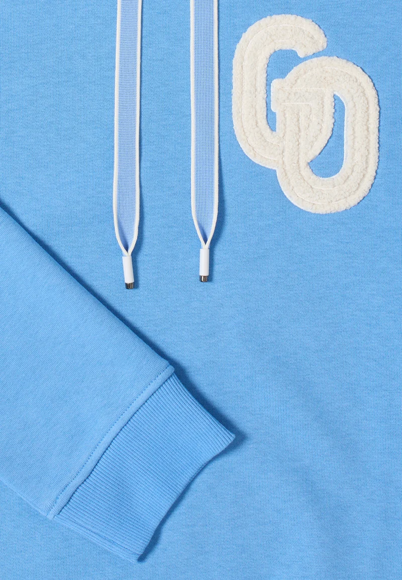 Hoodie mit Stickerei