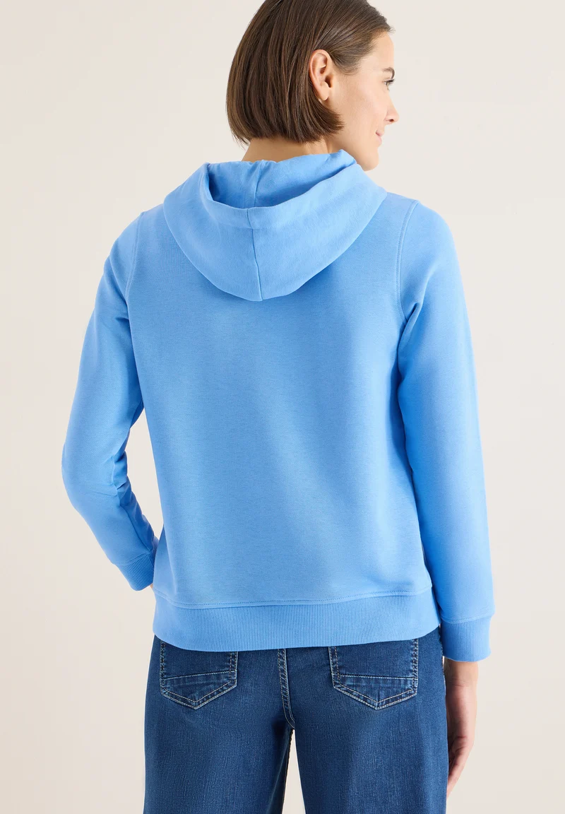 Hoodie mit Stickerei