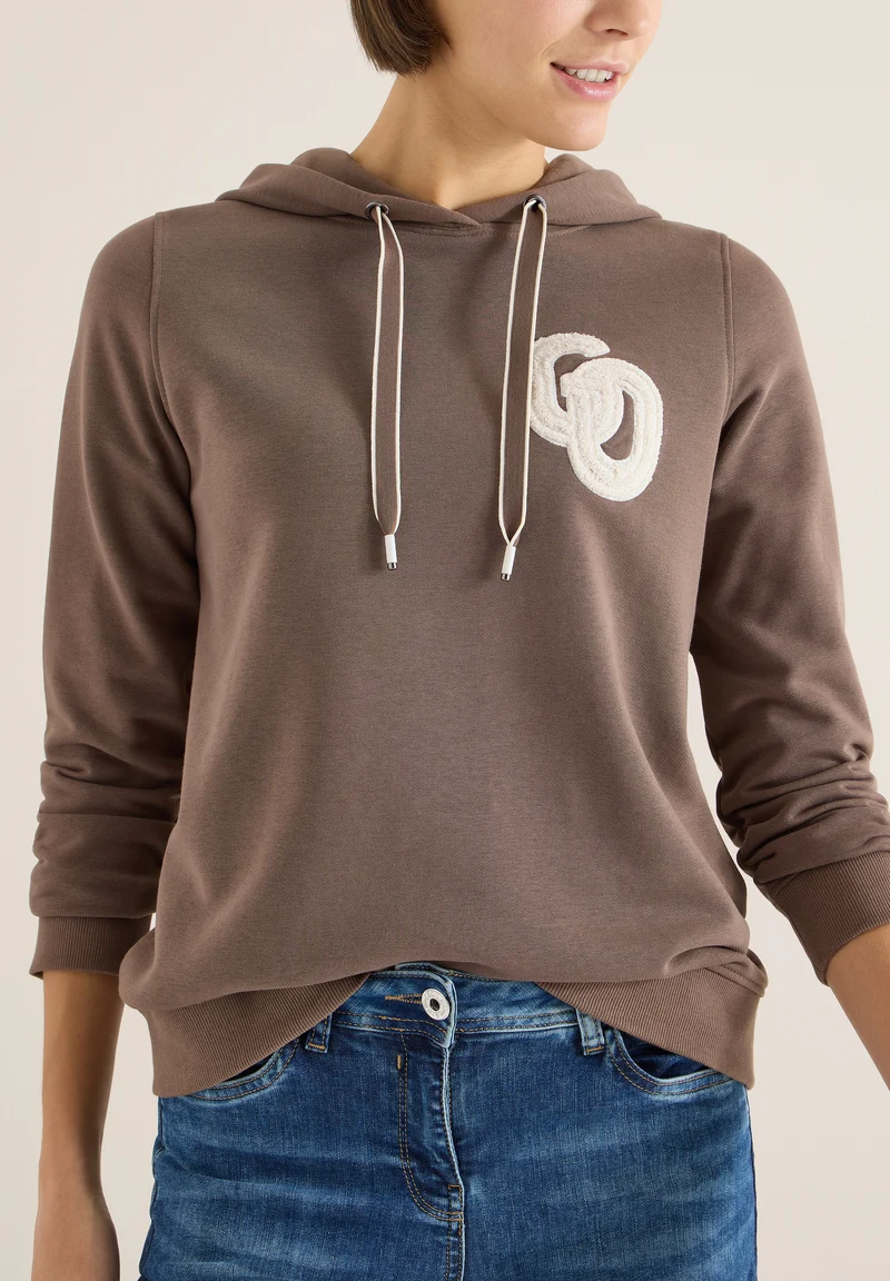 Hoodie mit Stickerei
