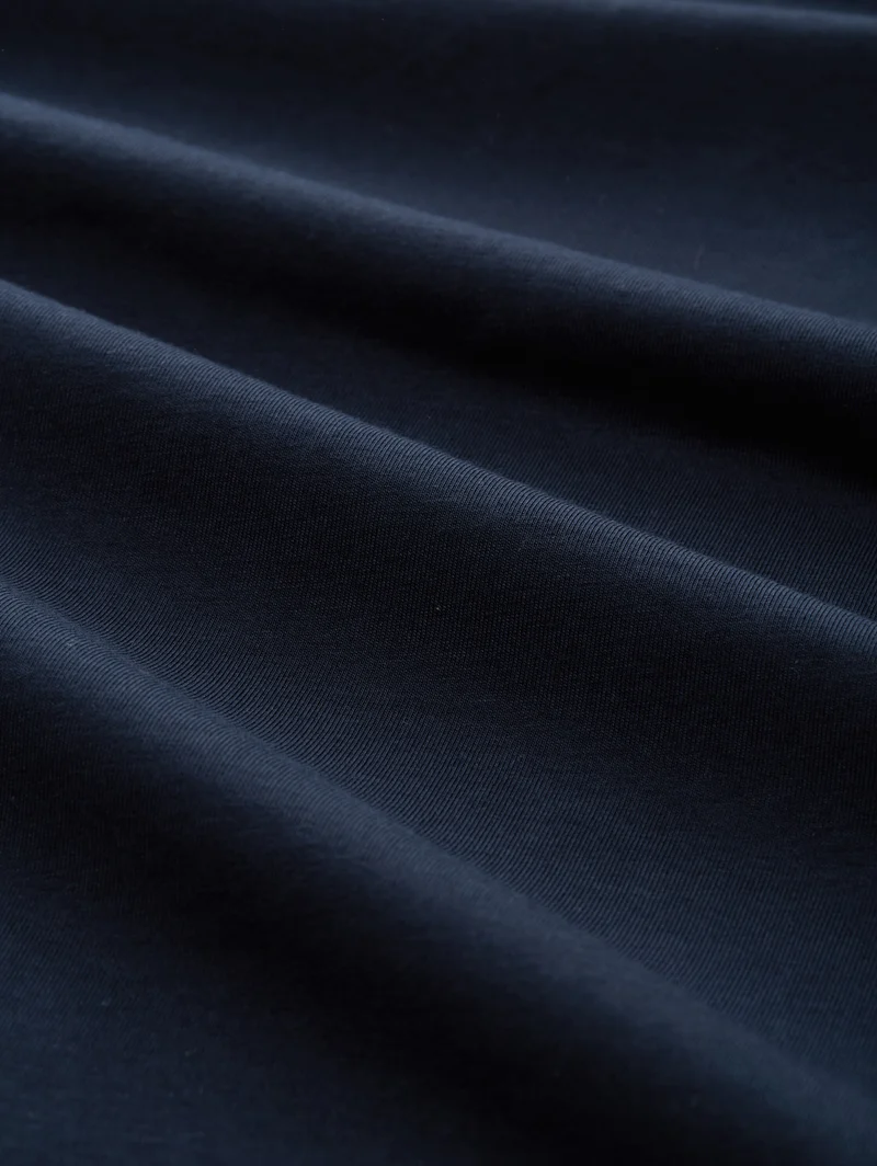 Basic T-Shirt