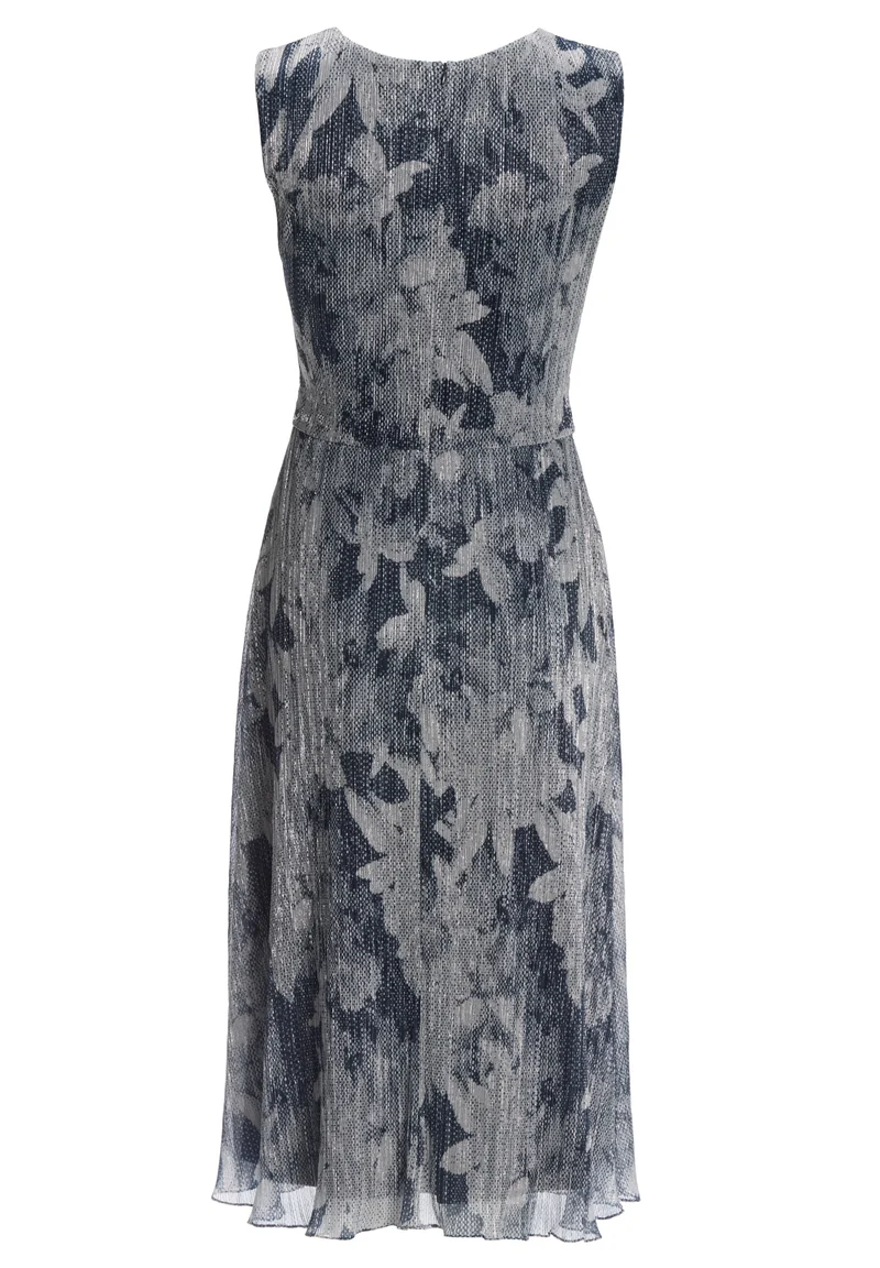 Plissiertes Kleid mit Metallicfäden