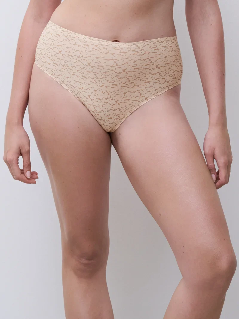 Chantelle – Softstretch-String mit hoher Taille / Print Norah Nude Print