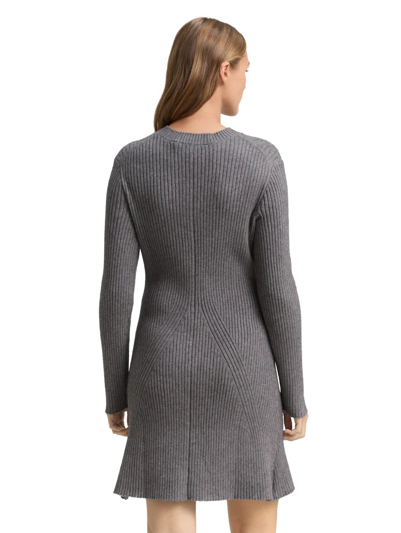 Fitted Mini-Kleid aus Rippstrick