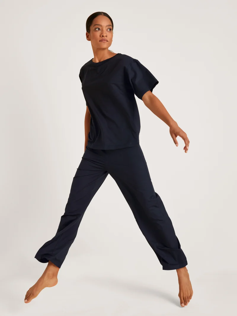WOMEN Pants