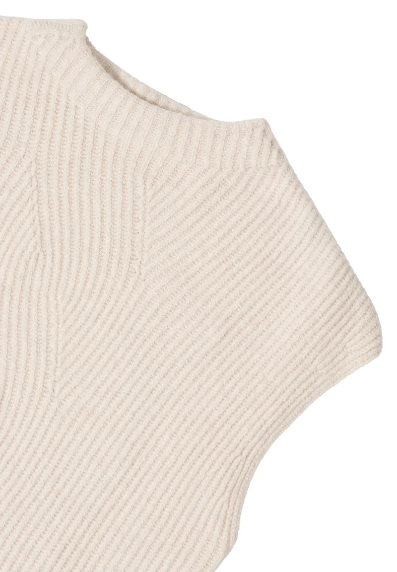 Pullunder mit Strickdetail