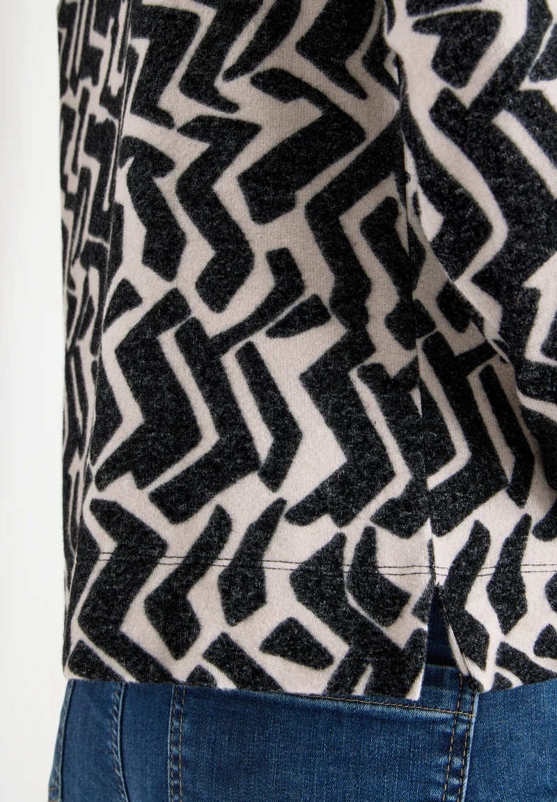 Cosy Shirt mit Grafikmuster