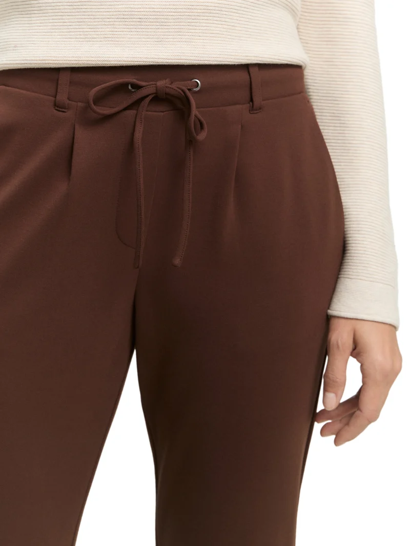 Loose Fit Stoffhose
