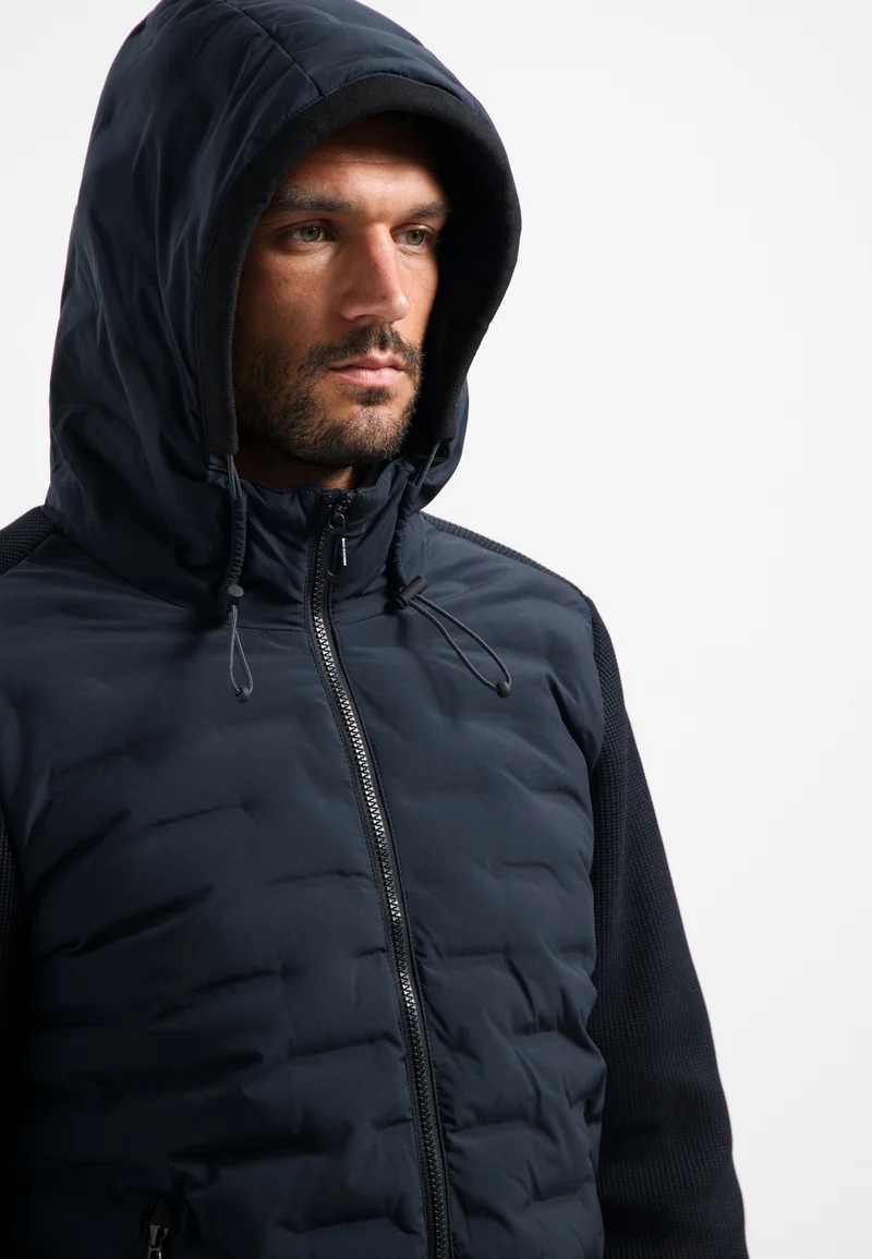 Jacket Short Fit Sealed Hooded Knitted Mix