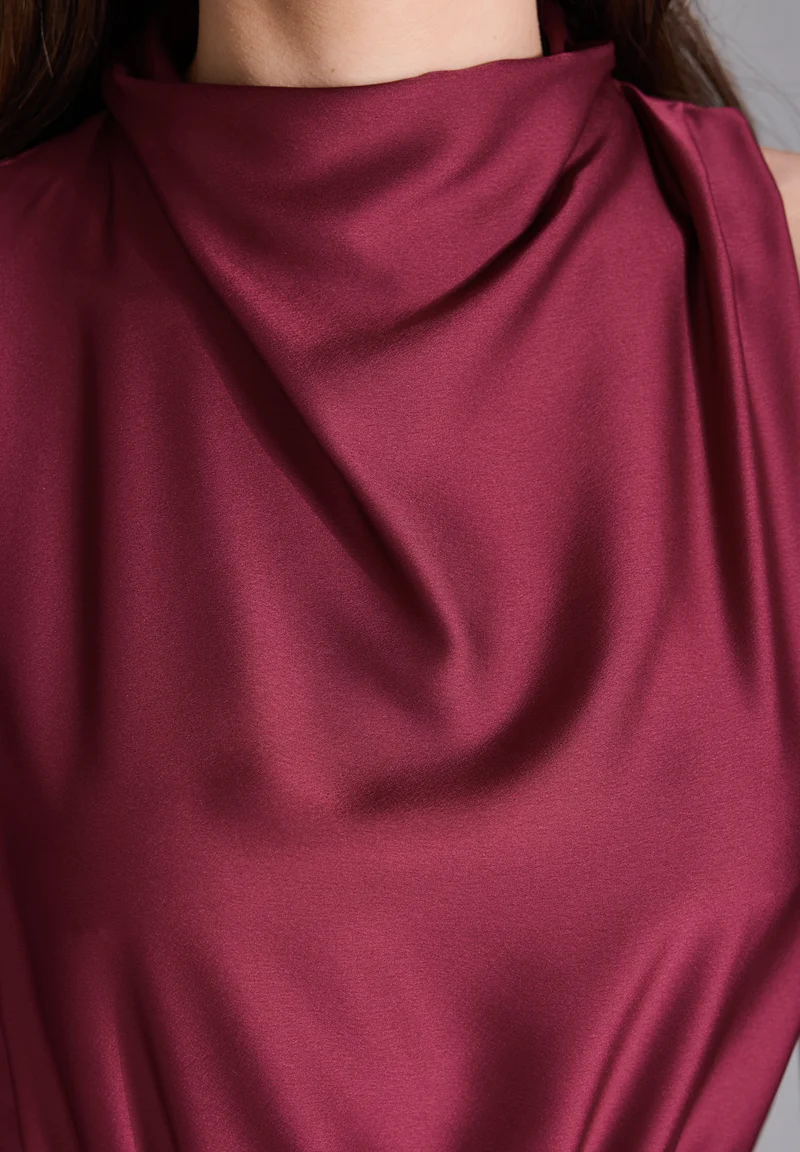 Midi Kleid aus Satin mit Drapierung am Kragen
