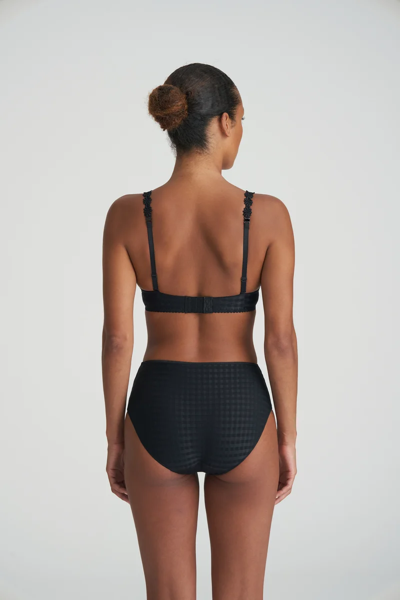 AVERO schwarz Taillenslip