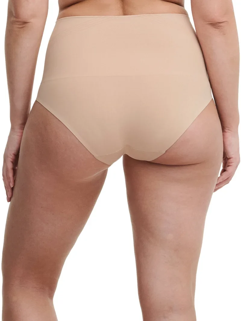 Chantelle – Smooth Comfort Sculpting High-Waist Full Slip Sirocco