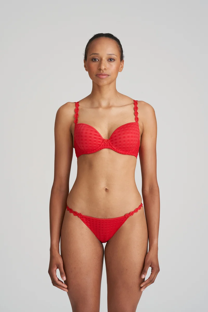 AVERO scarlet Hüftslip
