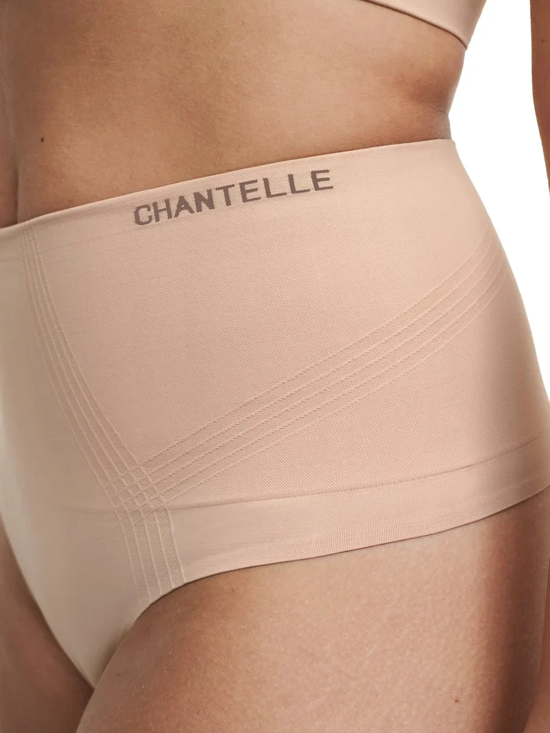 Chantelle – Glatter, bequemer, formender Tanga mit hoher Taille Sirocco