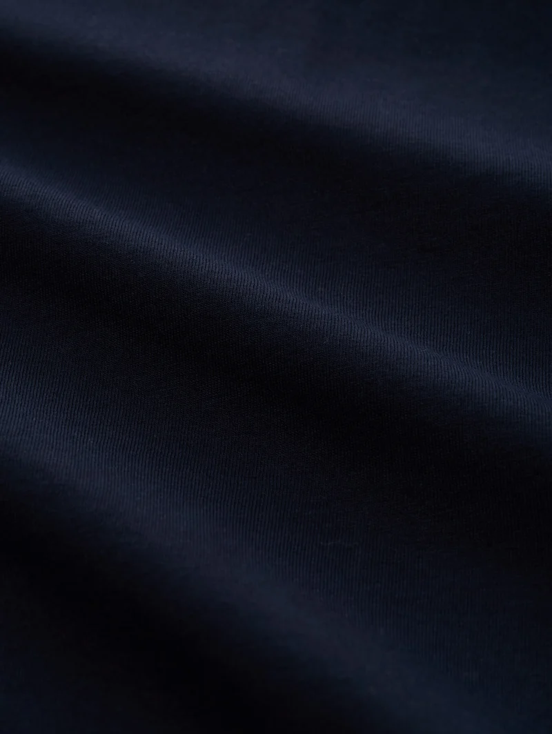 Basic Langarmshirt aus Baumwolle