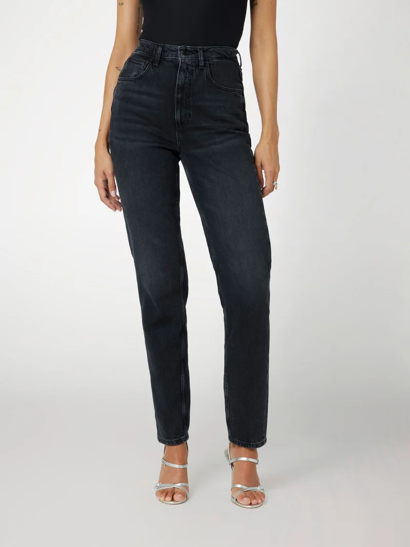 MOM JEAN