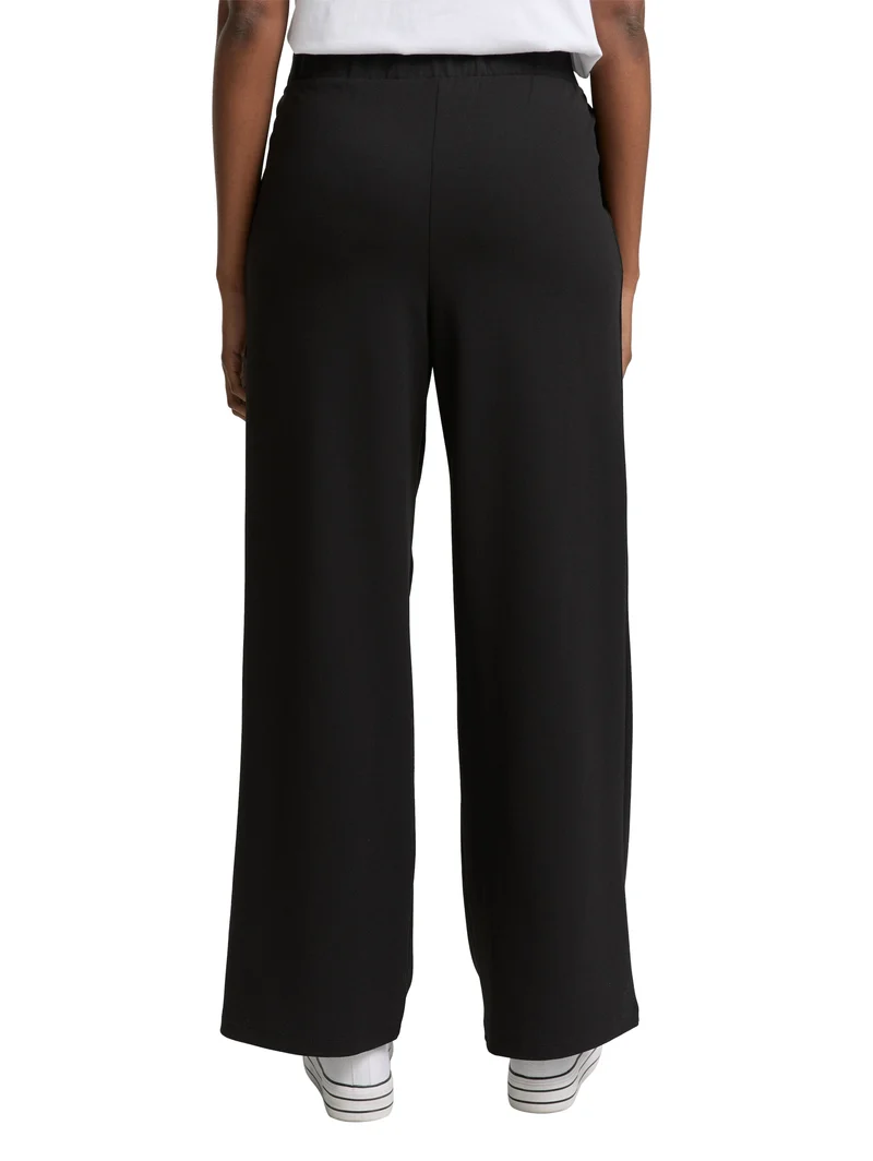 Wide Leg Hose