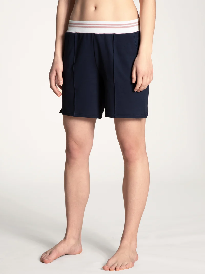 WOMEN Shorts