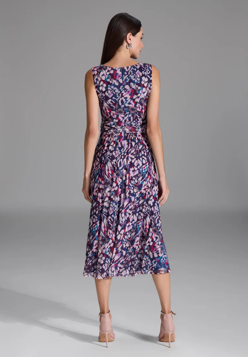 Getupftes Mesh Kleid mit Twist Detail